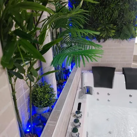 Espectacular Apartamento Con Spa Privado Miami Playa Exterior photo