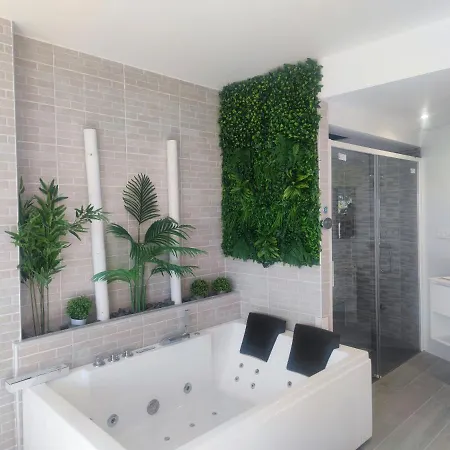Espectacular Apartamento Con Spa Privado Miami Playa Exterior photo